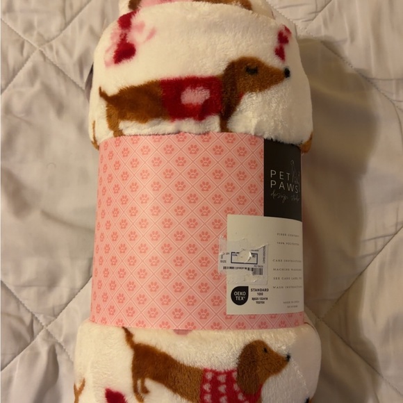 None Other - Pet Paws Dog Blanket - White and Brown